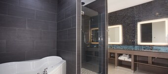 Holiday Inn Express & Suites Amarillo by IHG