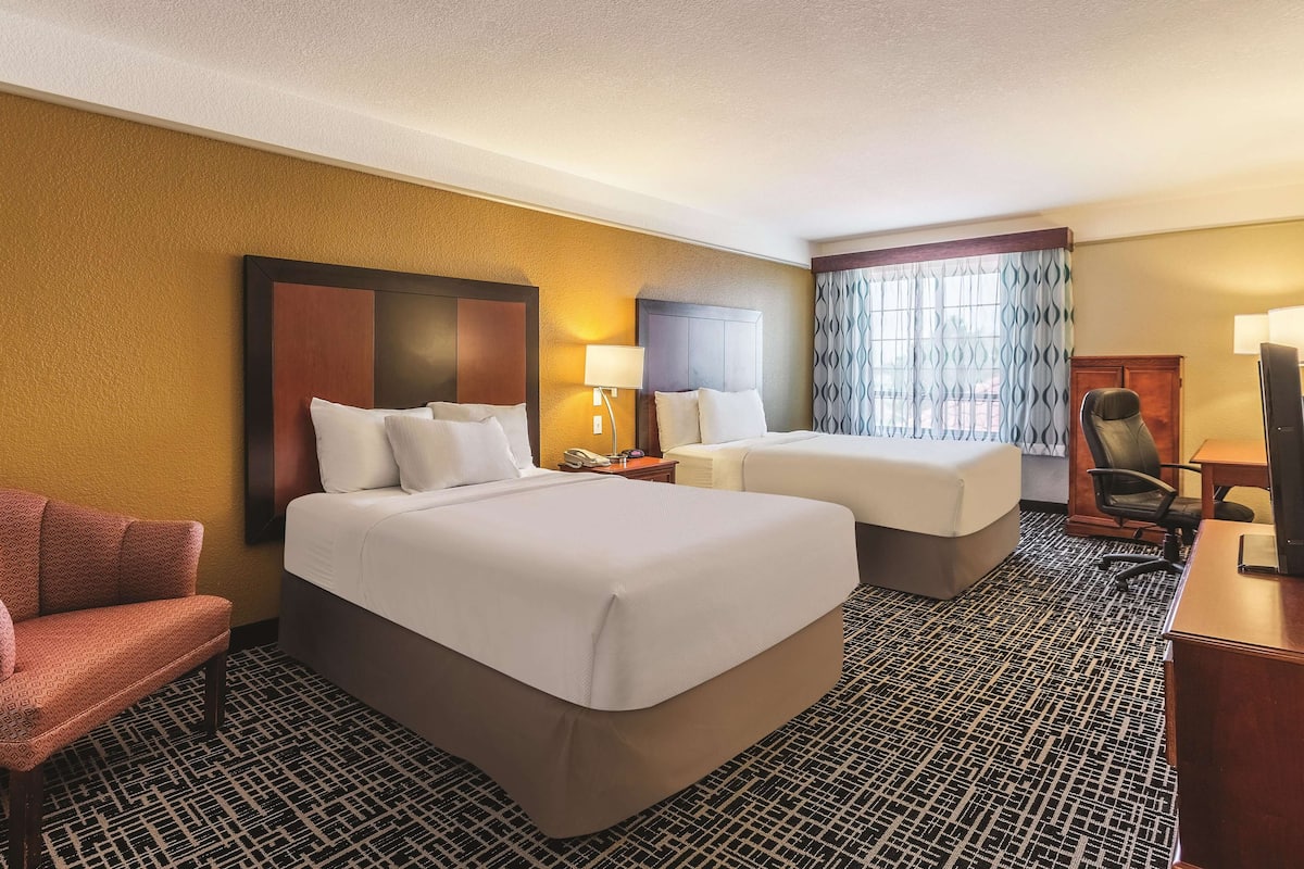 Room, 2 Double Beds, Accessible, Non Smoking (Hearing Accessible) | Premium bedding, desk, blackout drapes, iron/ironing board