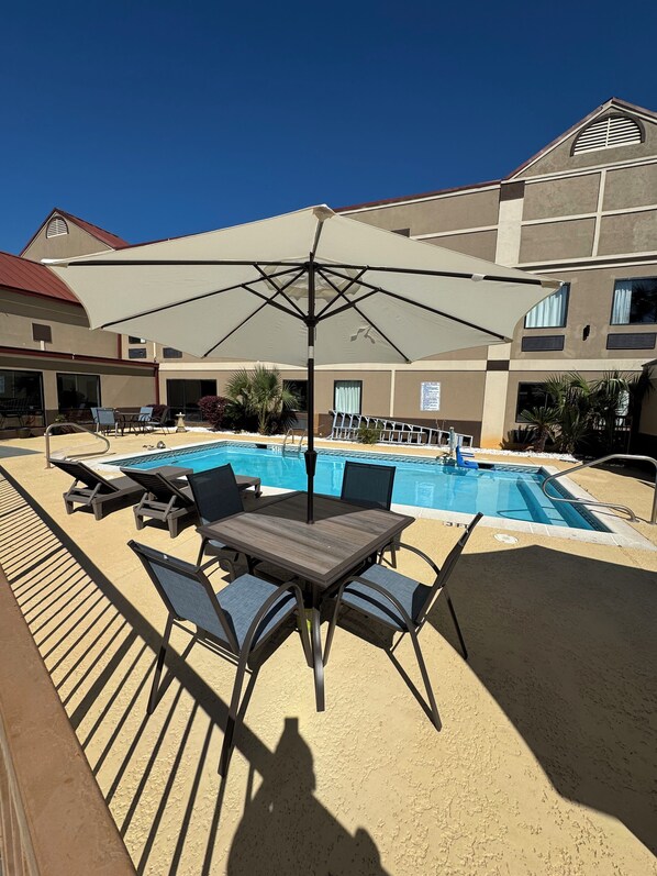 Pool - Red Roof Inn Moss Point (Moss Point)