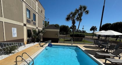 Red Roof Inn Moss Point
