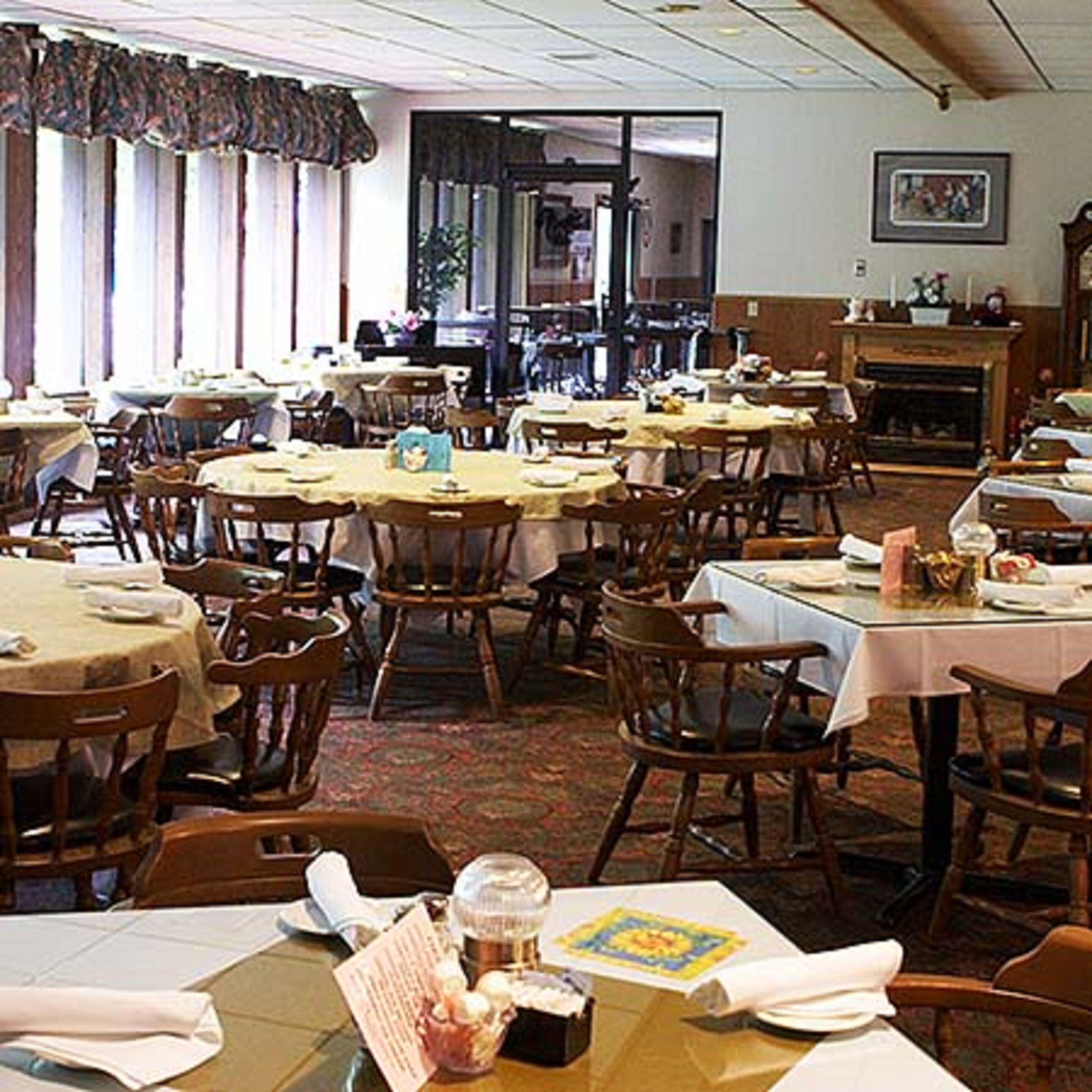 Free daily local cuisine breakfast