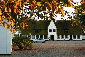Exterior - Benniksgaard Hotel (Grasten)