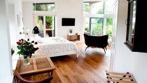 Suite luxueuse, terrasse, vue sur la baie