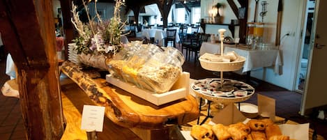 Dagelijks ontbijtbuffet inbegrepen