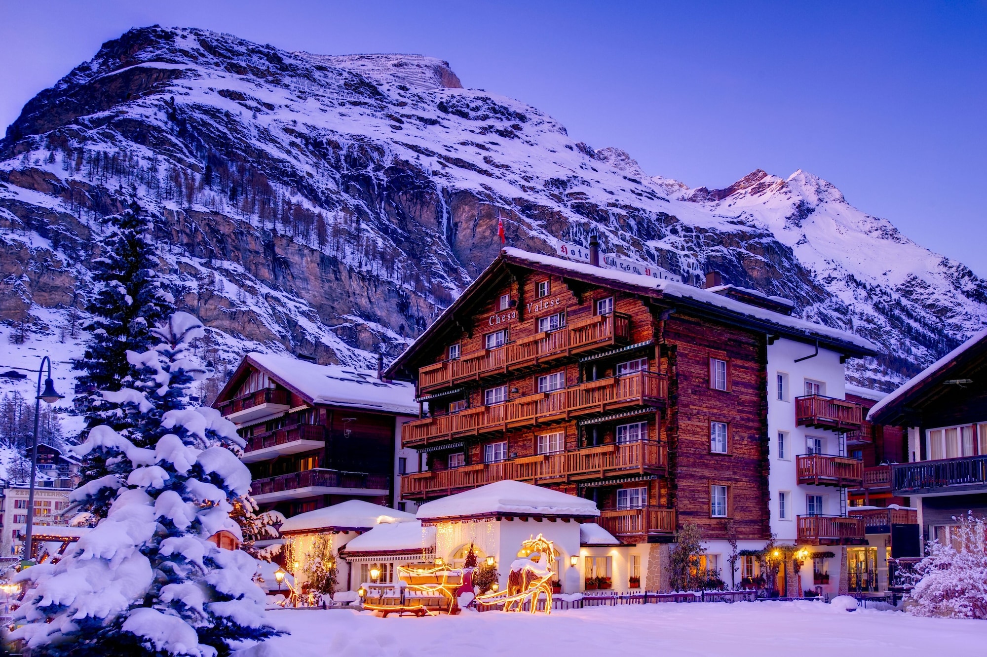 4 Star Hotels