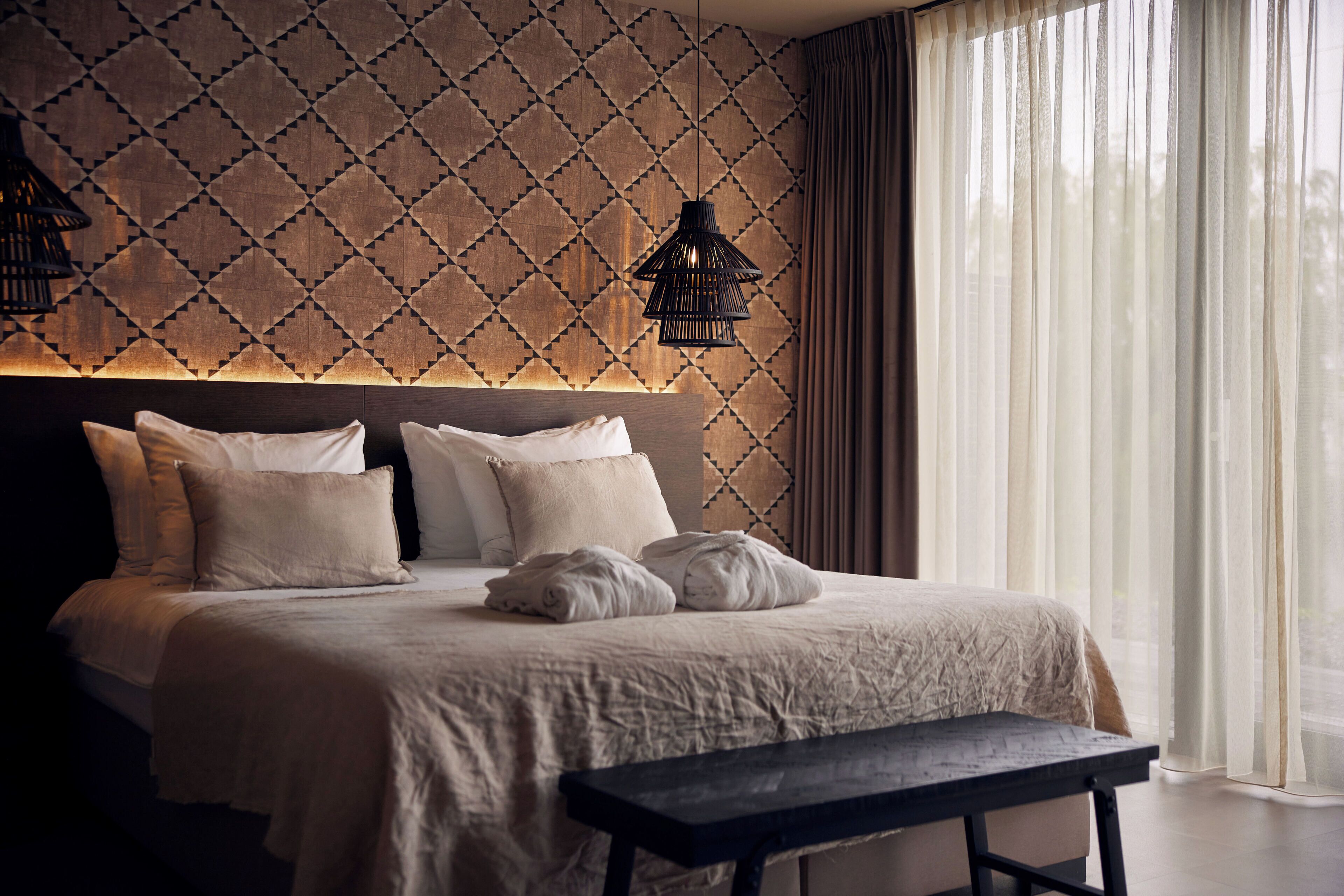 suite (ibiza) | in-room safe, desk, soundproofing, iron/ironing board