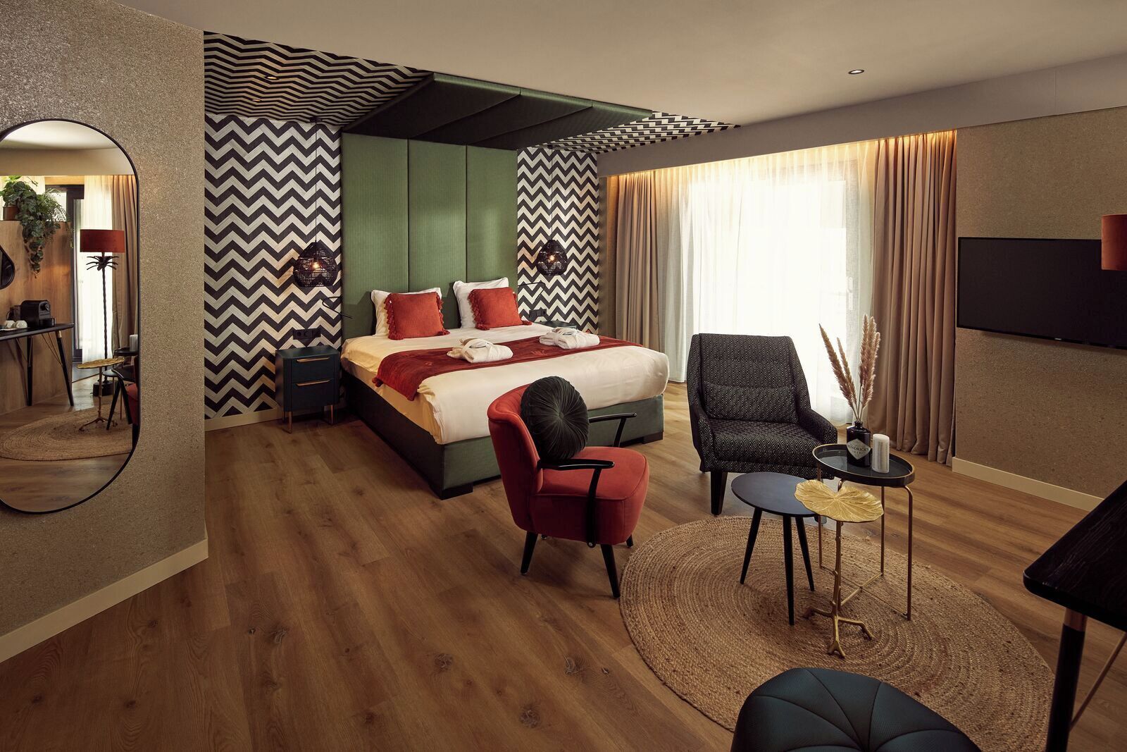 Coffres-forts dans les chambres, bureau, chambres insonorisées