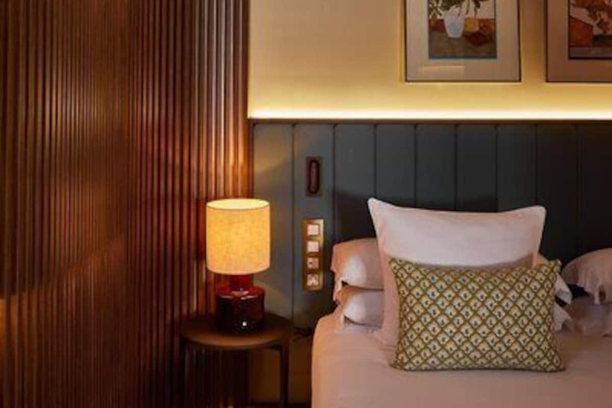 Suite | Literie de qualité, minibar, coffre-fort pour ordinateur portable