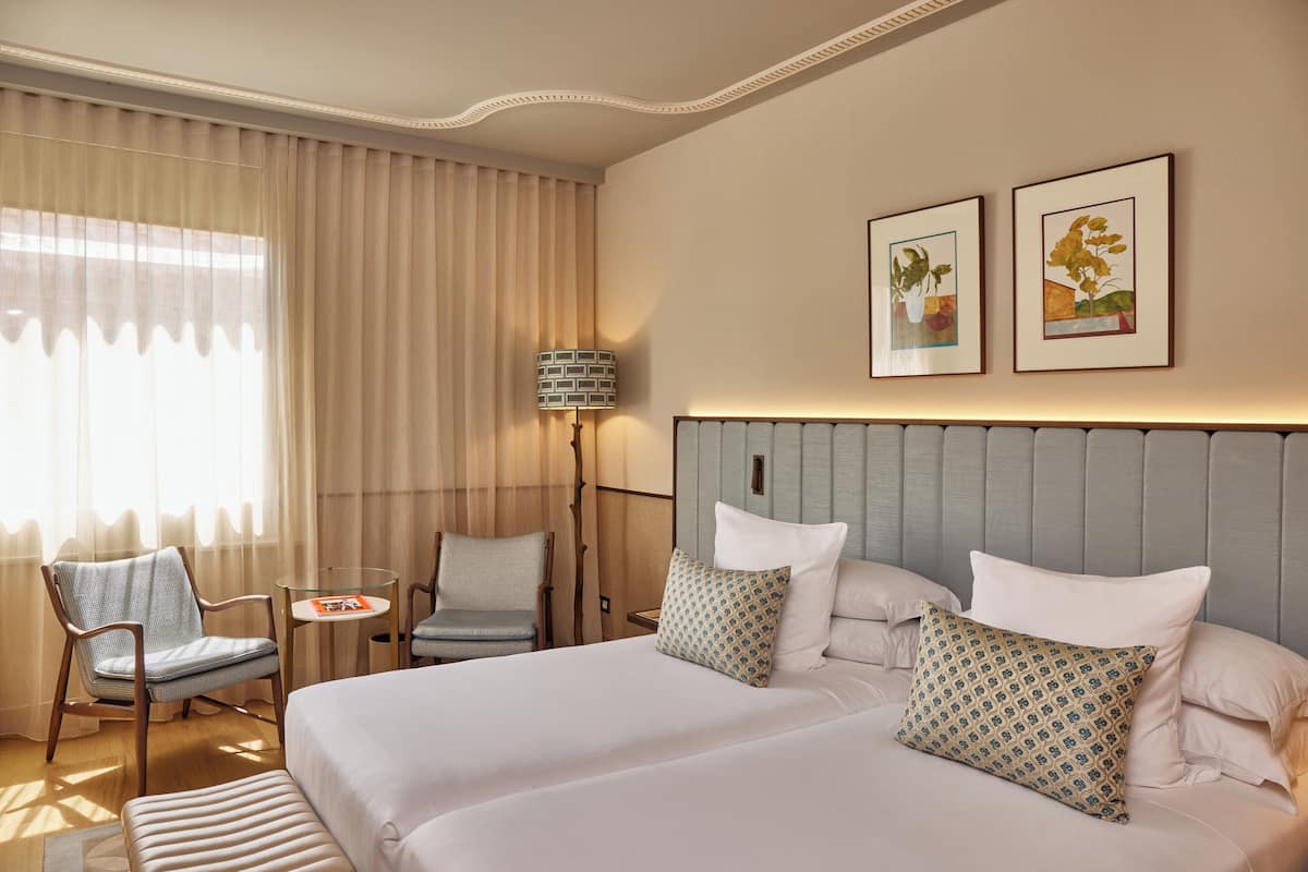 Superior Room, 2 Twin Beds | 1 bedroom, premium bedding, minibar, in-room safe