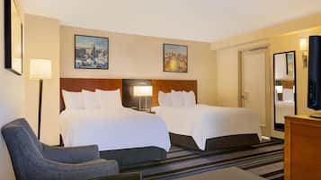 Premium bedding, in-room safe, desk, laptop workspace