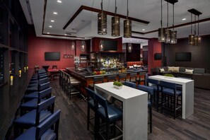 Bar (on property) - Residence Inn by Marriott New York Manhattan/Times Square (New York)
