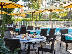 Breakfast, lunch, dinner served; French cuisine, pool views 