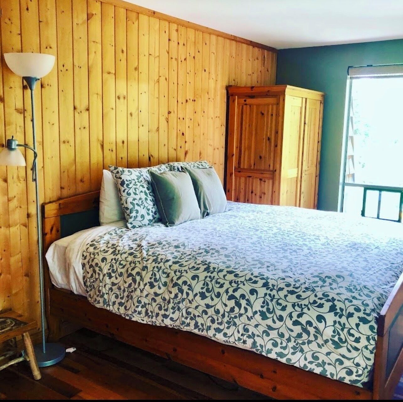 Classic Suite | Premium bedding, bed sheets