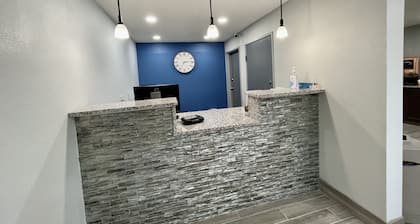 Travelodge by Wyndham Lamoni