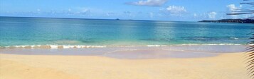 Una playa cerca