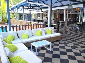 Bar (in der Unterkunft)