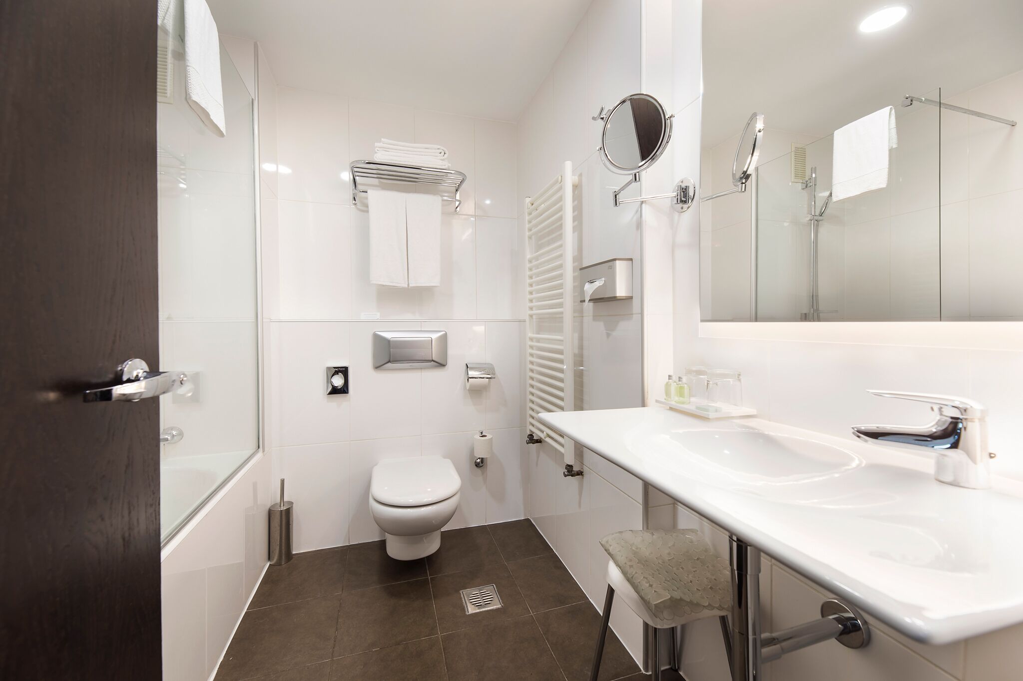 superior double room | bathroom | shower, free toiletries, hair dryer, slippers