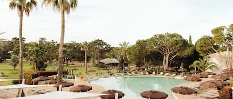 2 outdoor pools, pool umbrellas, pool loungers