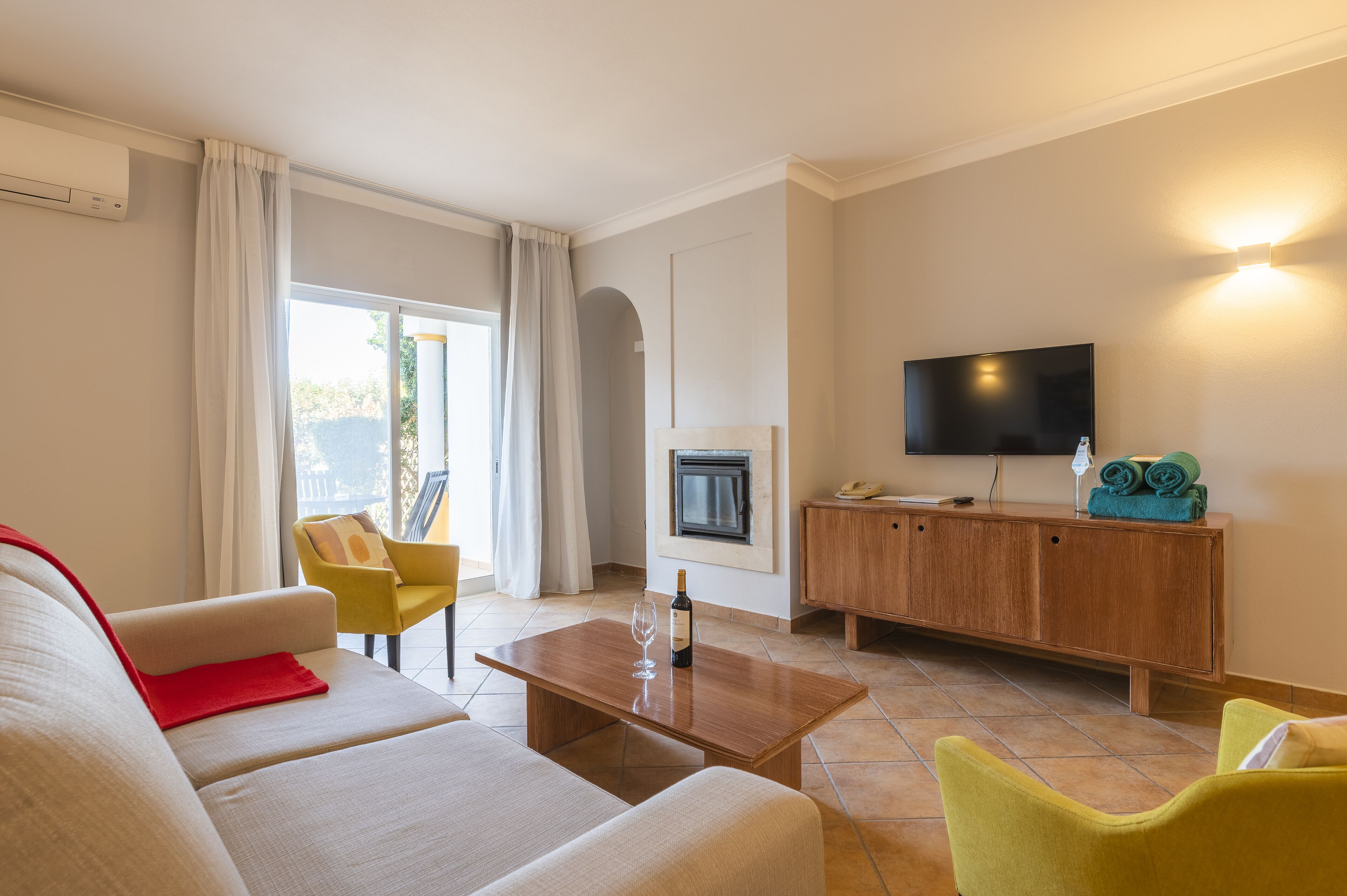 family apartment, 2 bedrooms | living area | flat-screen tv