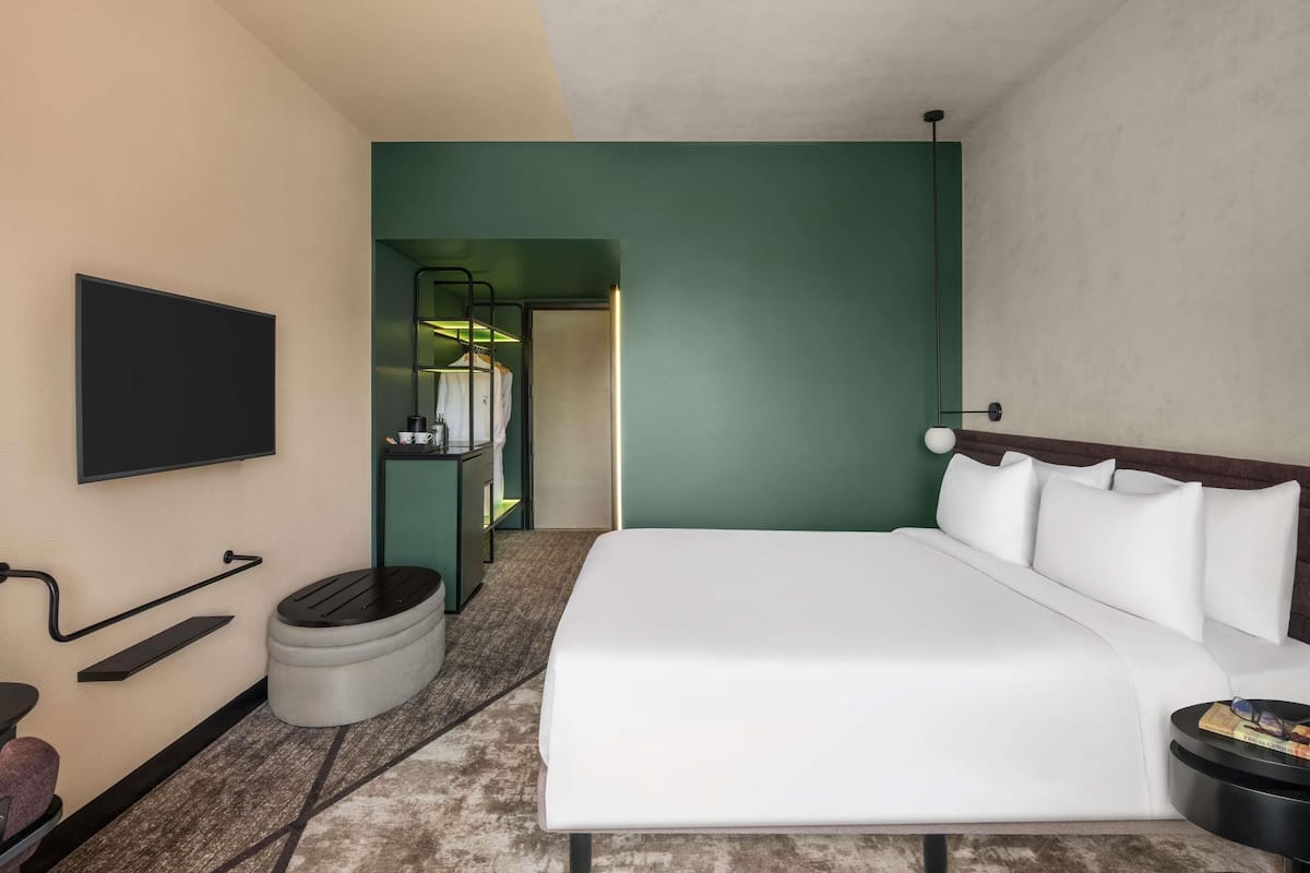 1 bedroom, minibar, in-room safe, desk