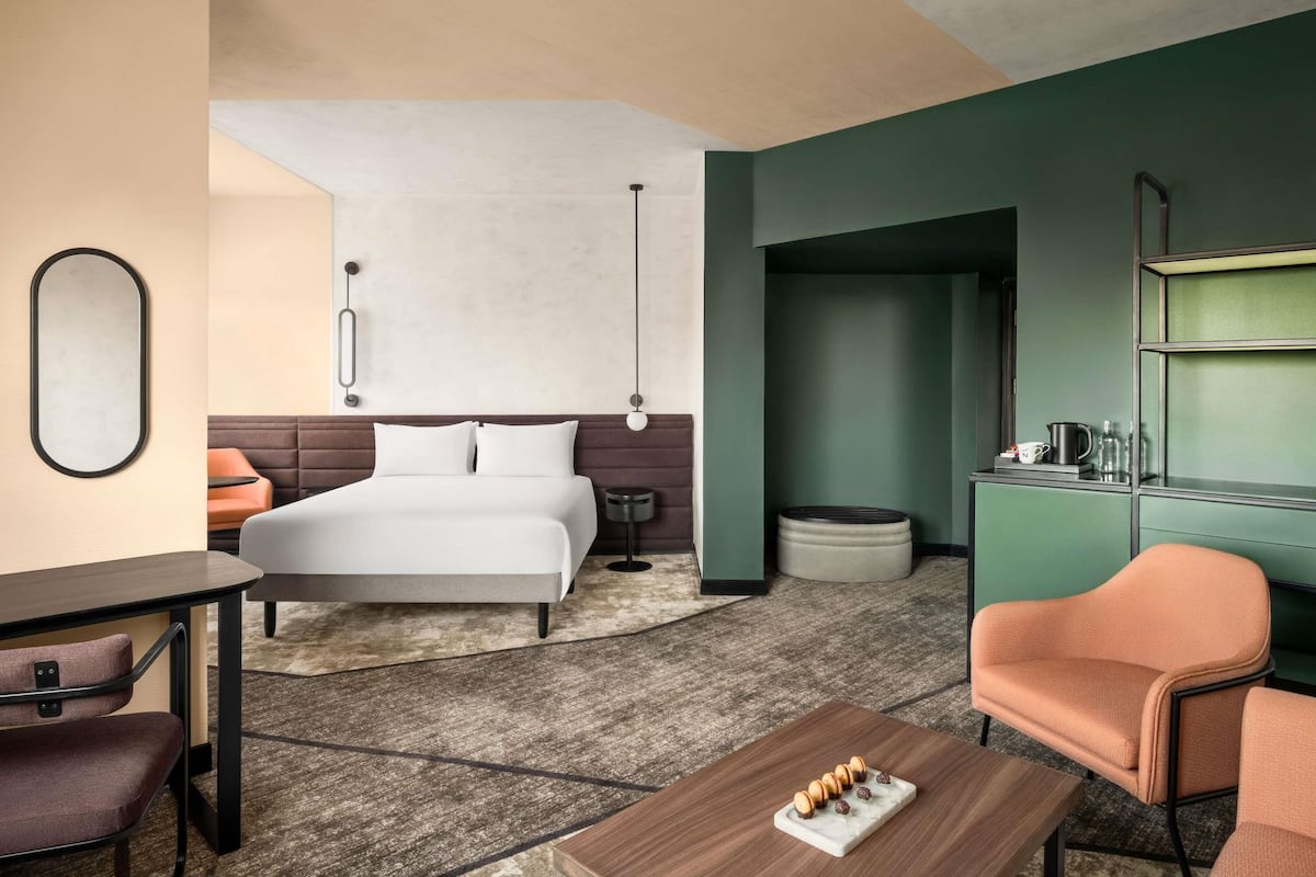 1 Schlafzimmer, Minibar, Zimmersafe, Schreibtisch