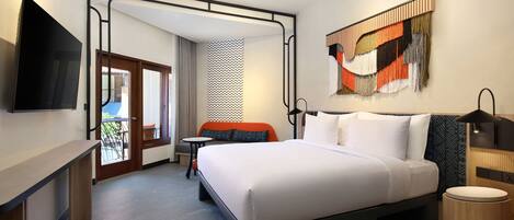 In-room safe, desk, WiFi (free), bed sheets