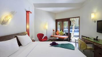 Kamar Deluks, 1 Tempat Tidur Double | Brankas, meja kerja, Wi-Fi gratis, dan seprai linen