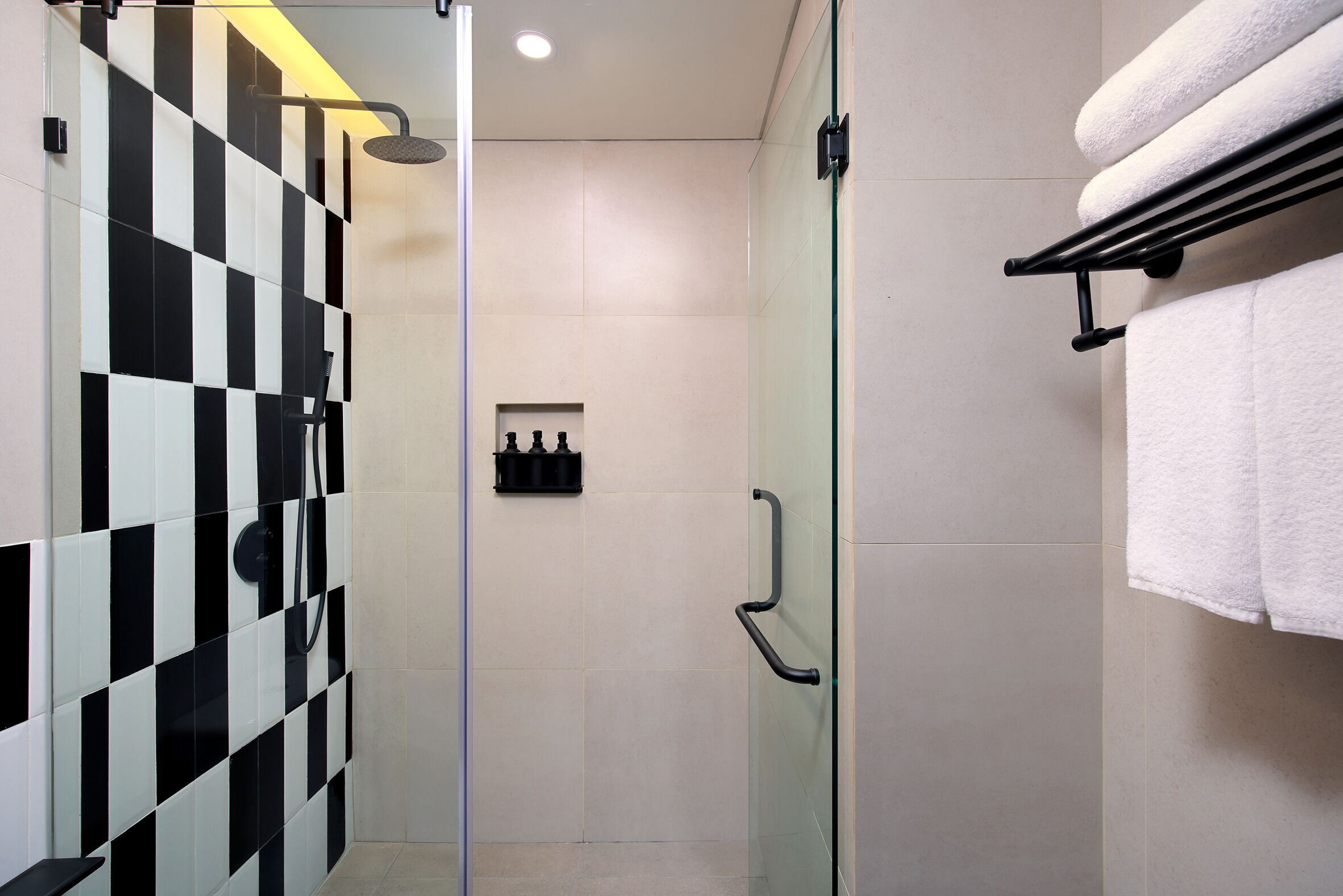 Photo - ibis Styles Bali Legian