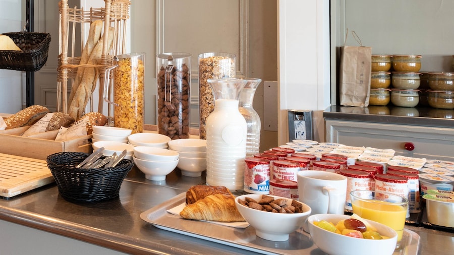 B&B HOTEL Calais Terminal Cité de l'Europe 3 étoiles