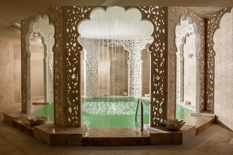 Bañera de hidromasaje interior. Mercure Palanga Vanagupe Resort