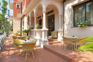 Balcony - Hotel Villa Luigia (Rimini)
