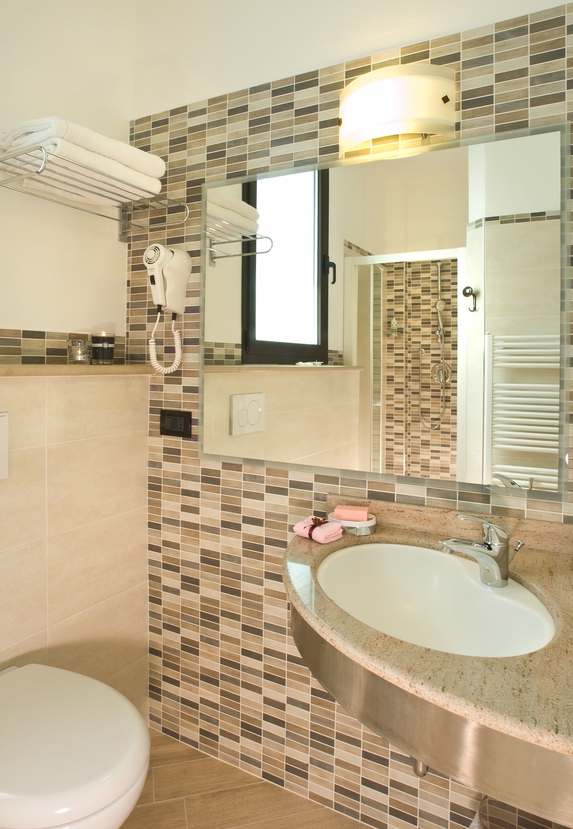 shower, rainfall showerhead, hair dryer, bidet