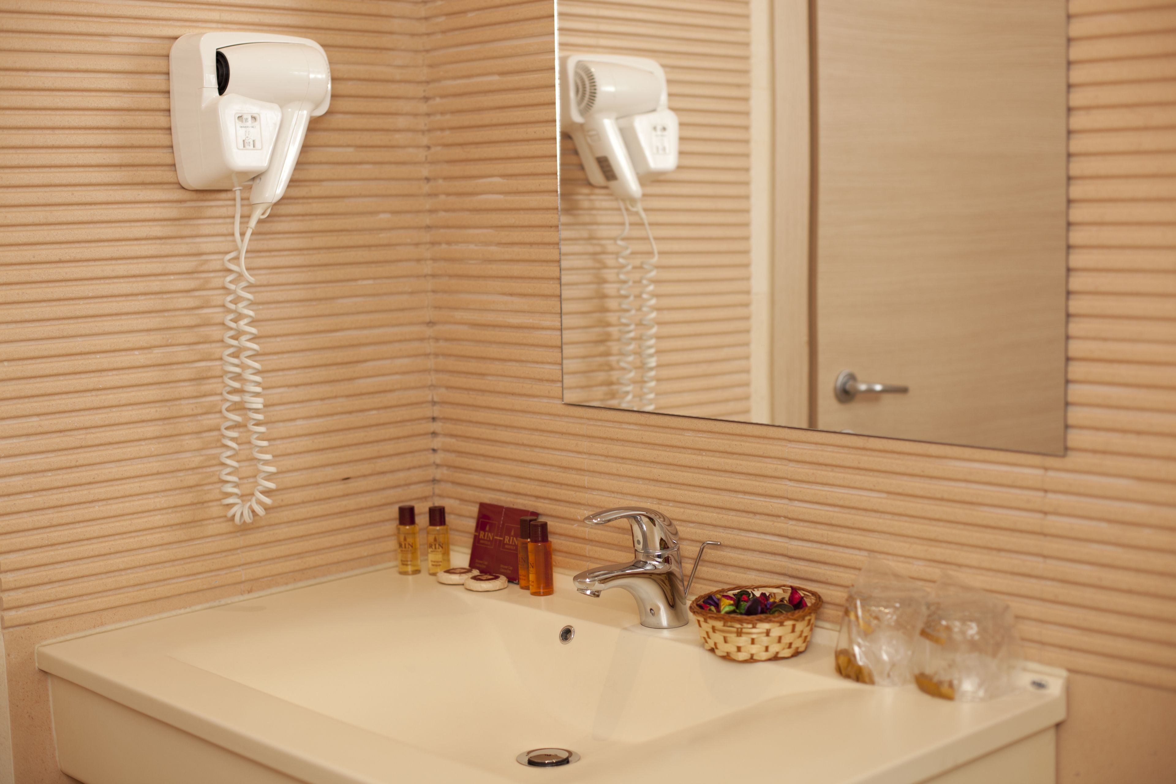 Foto - RIN Central Hotel