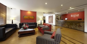 Lobby - Hotel Estelar de La Feria (Bogotá)