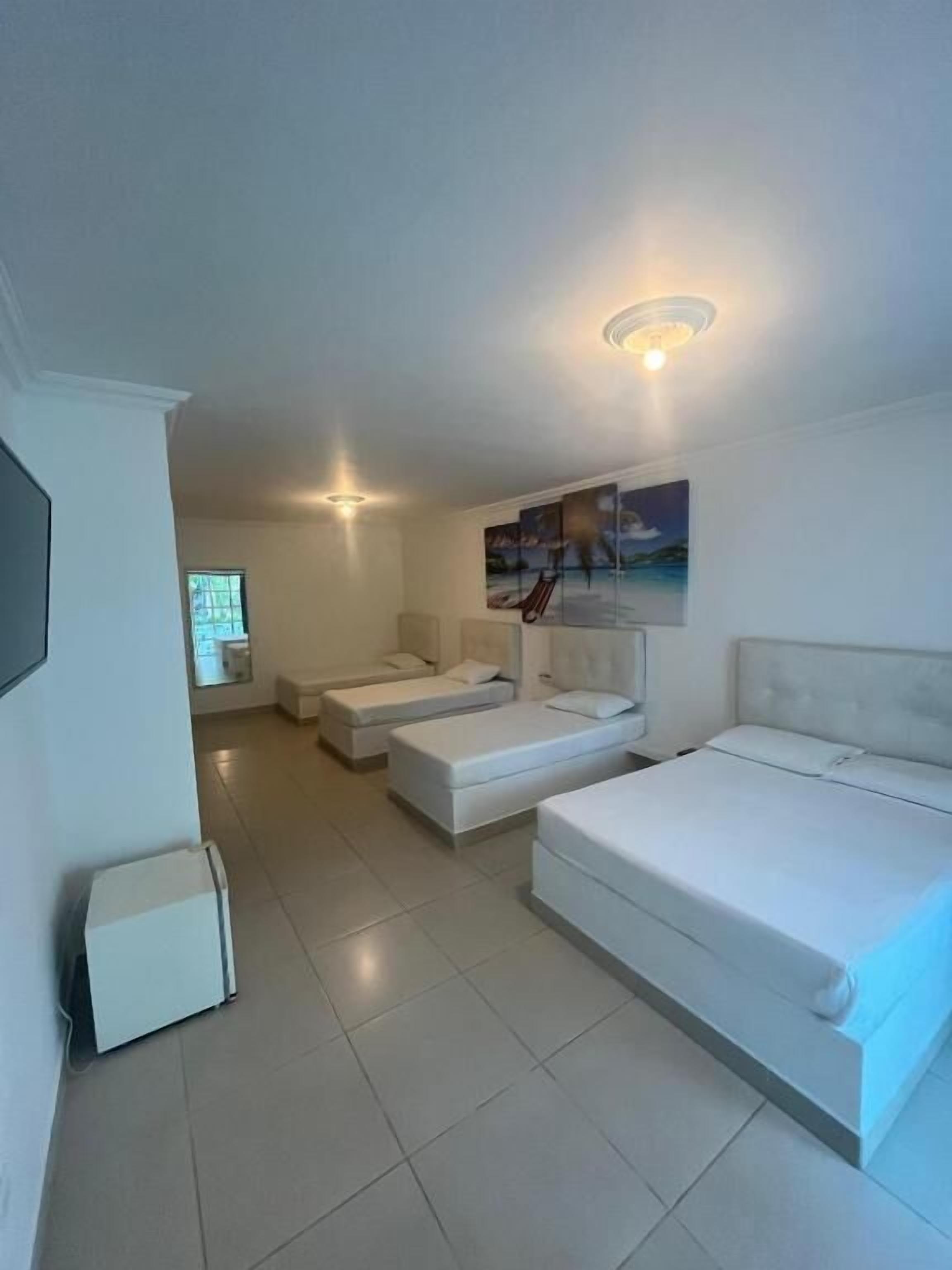 ميني بار وواي فاي