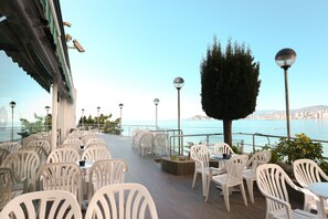 Terrace/patio -  KAKTUS Hotel Benikaktus (Benidorm)