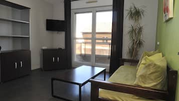 Apartment 4 pers. | 高級寢具、遮光布/窗簾、隔音、熨斗/熨衣板