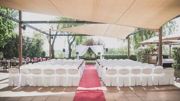 Espace mariage en plein air