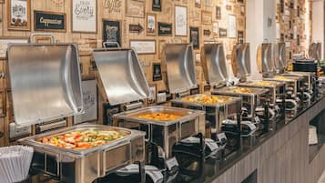 Colazione a buffet a pagamento, servita tutte le mattine