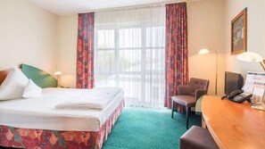 Hypo-allergenic bedding, in-room safe, soundproofing - Best Western Hotel Dasing Augsburg (Dasing)