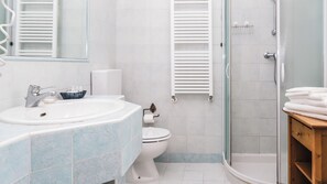 Free toiletries, hair dryer, slippers, bidet - Bellavista Terme Resort & Spa (Montegrotto Terme)
