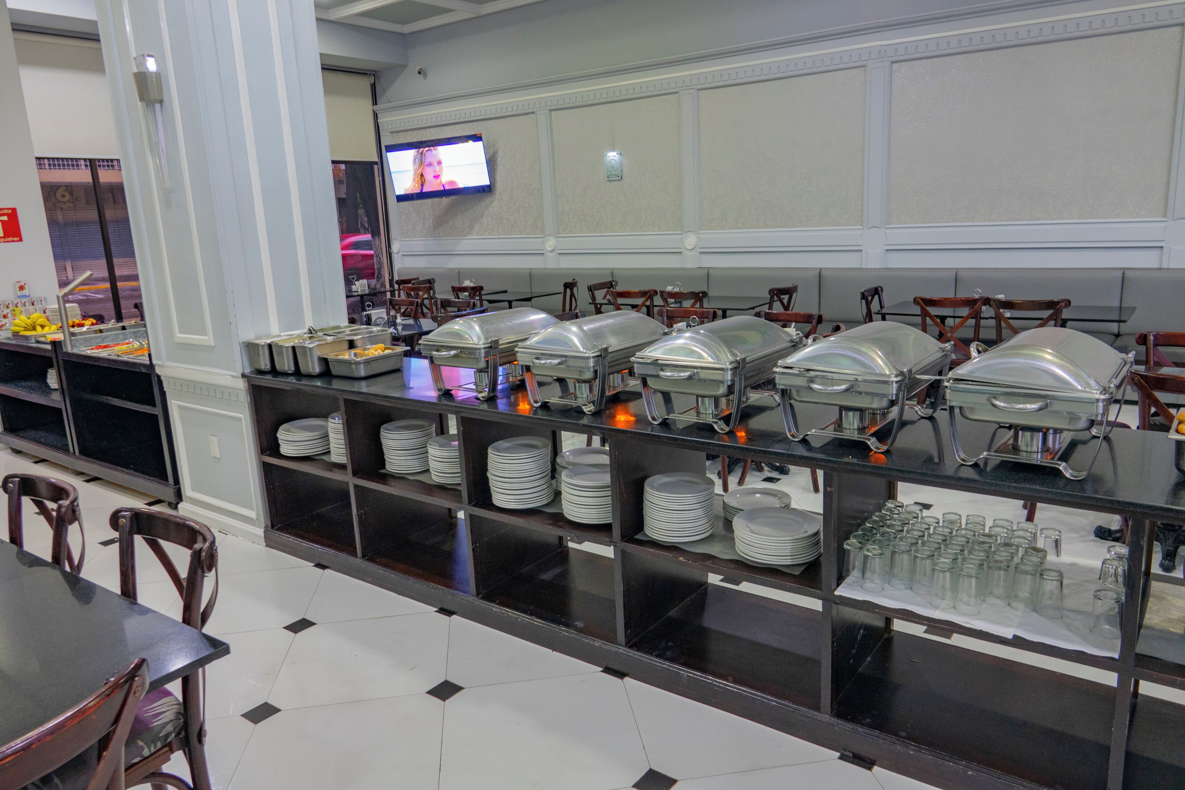 daily buffet breakfast (usd 8 per person)