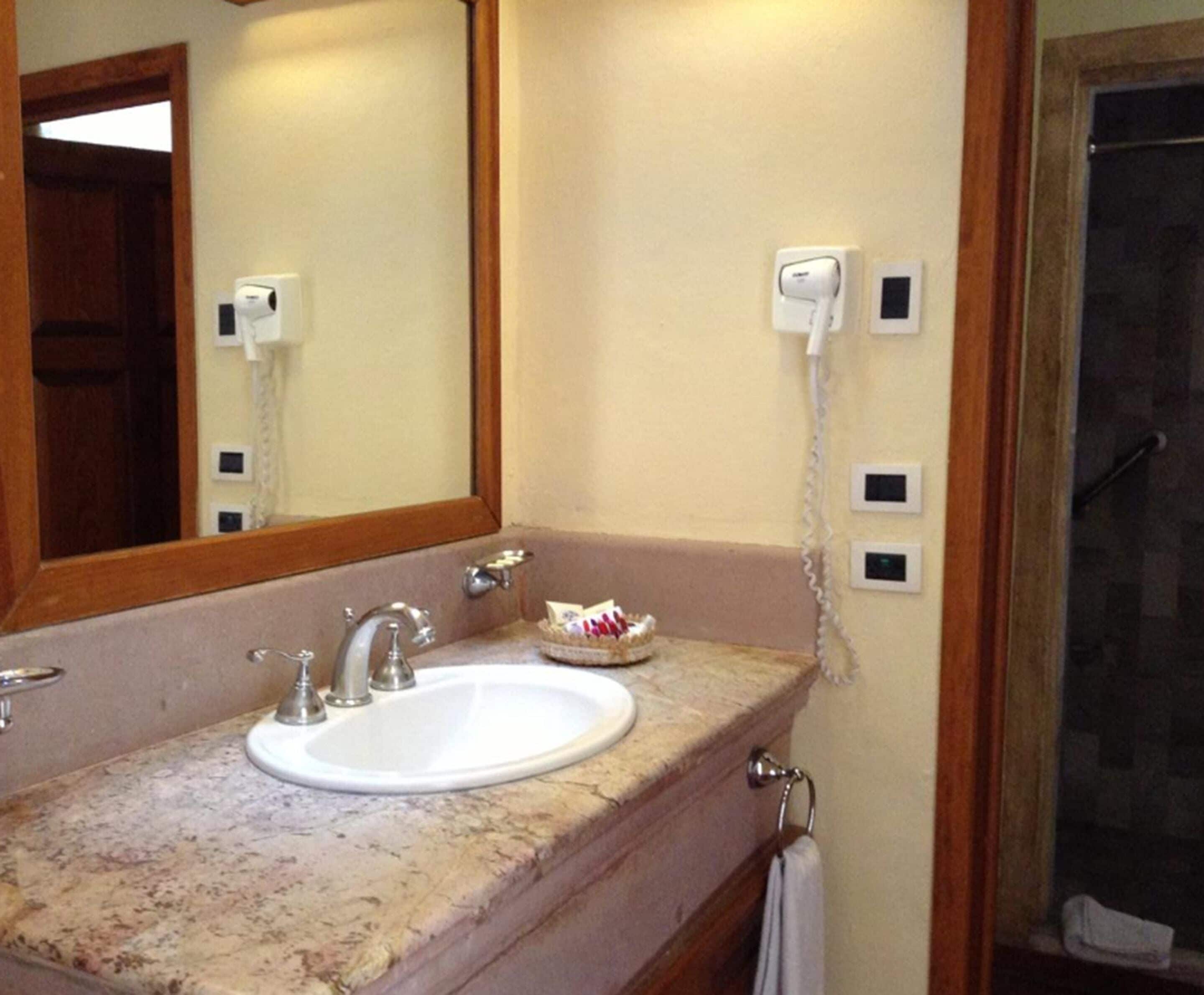 Photo - Hotel Quinta Santiago