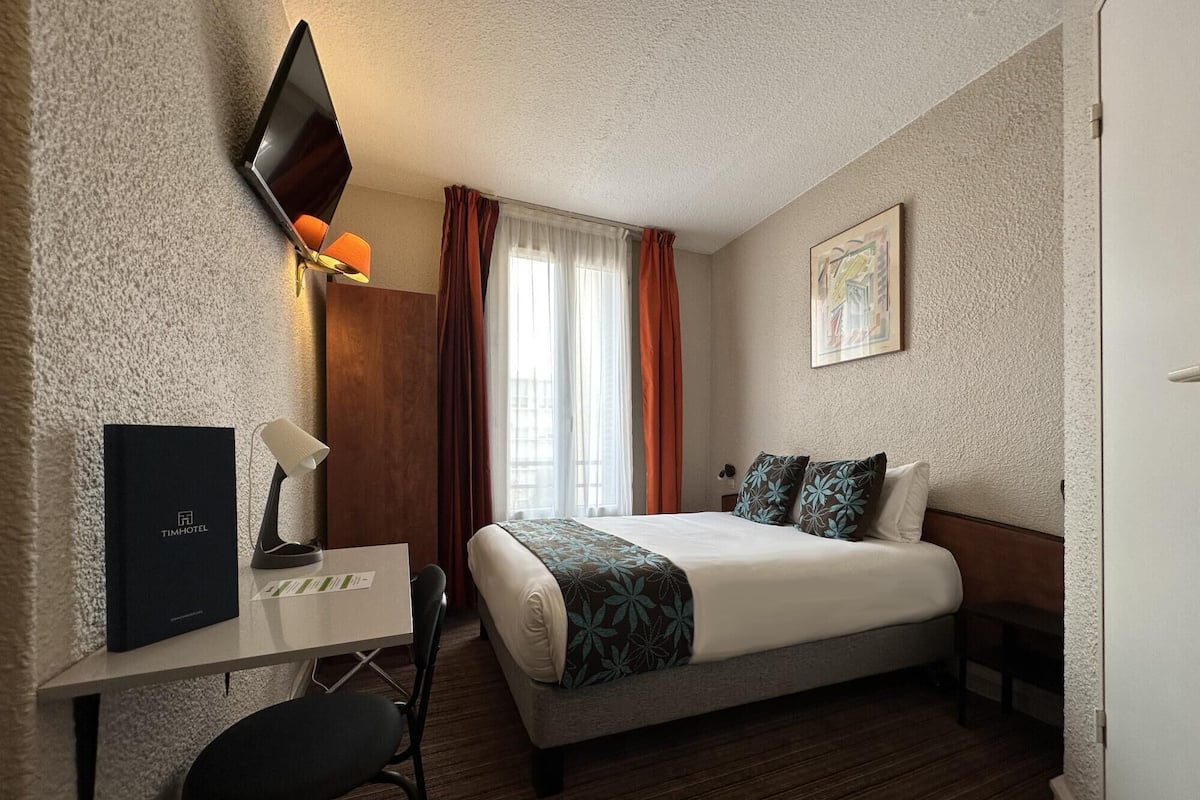 Comfort tweepersoonskamer | Een kluis op de kamer, gratis wifi, beddengoed