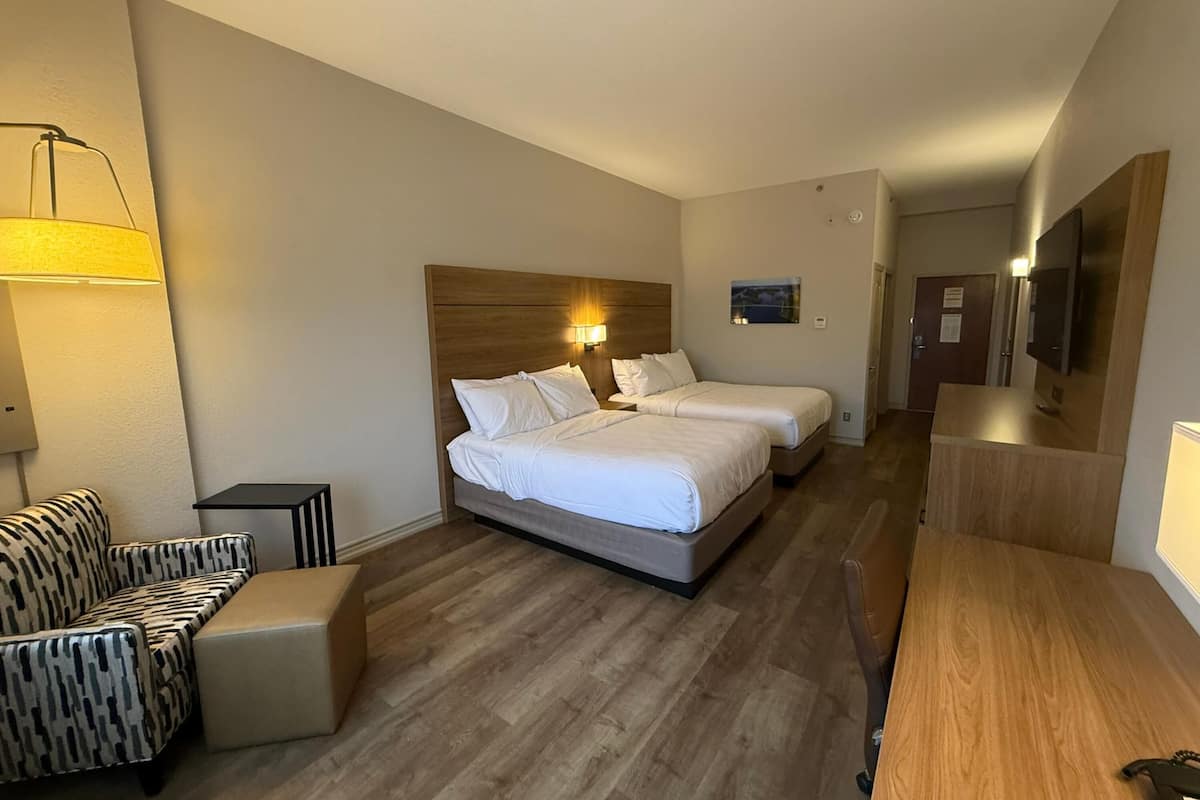 In-room safe, desk, iron/ironing board, free cribs/infant beds