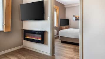 In-room safe, desk, iron/ironing board, free cots/infant beds
