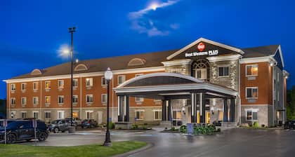 Best Western Plus 1000 Islands Hotel & Suites