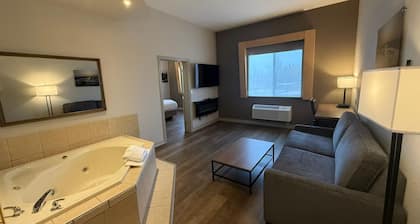 Best Western Plus 1000 Islands Hotel & Suites