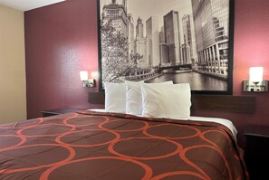 書桌、遮光布/窗簾、熨斗/熨衣板、搖籃/嬰兒床