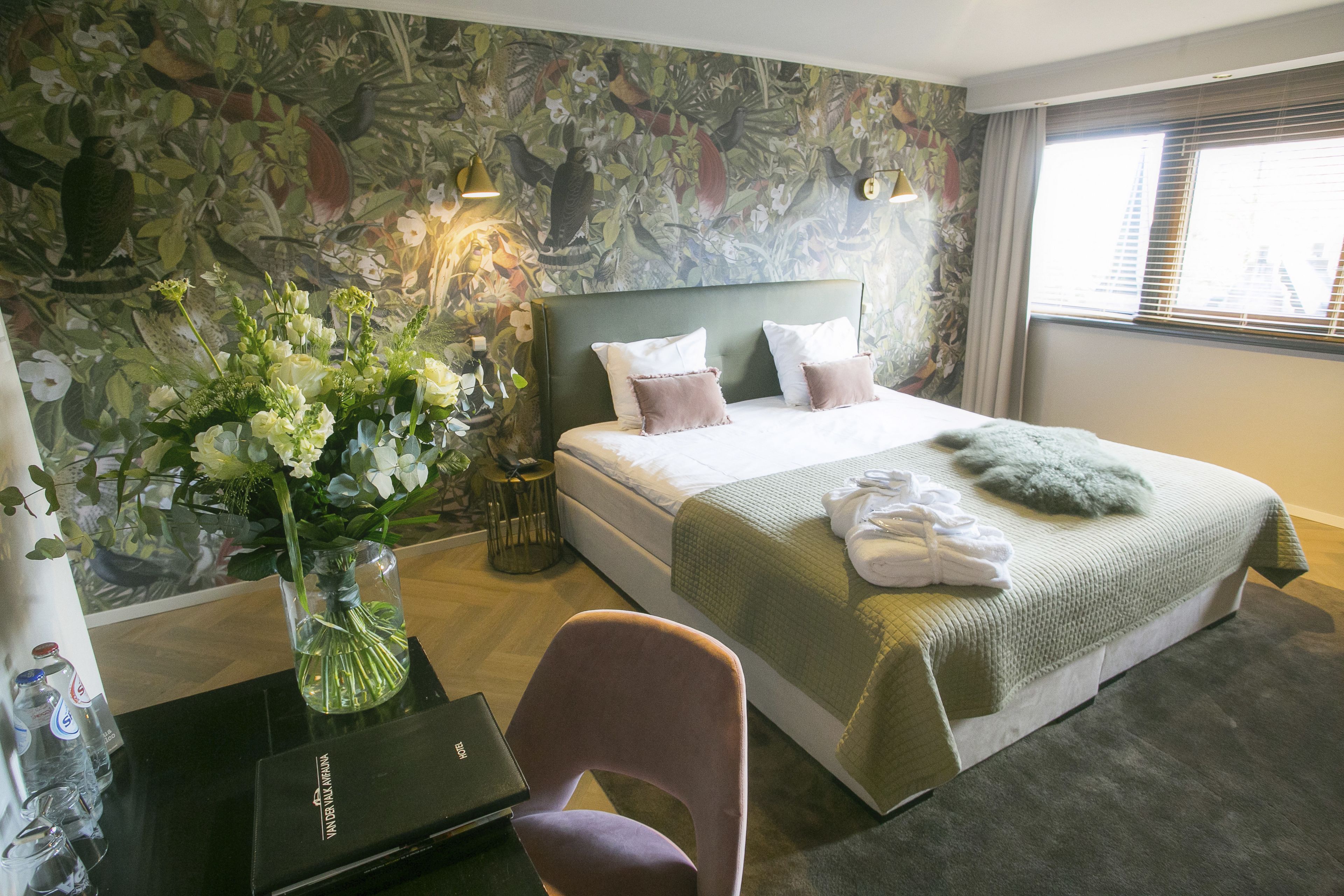 honeymoon suite, 1 king bed, garden view | in-room safe, desk, laptop workspace, iron/ironing board